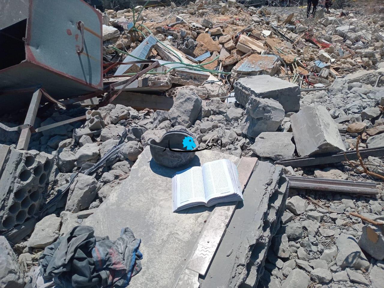 عدسة النهار في الجميجمة بعد المجزرة الإسرائيلية... حي منكوب ومبنى سكني سوي بالأرض (صور)